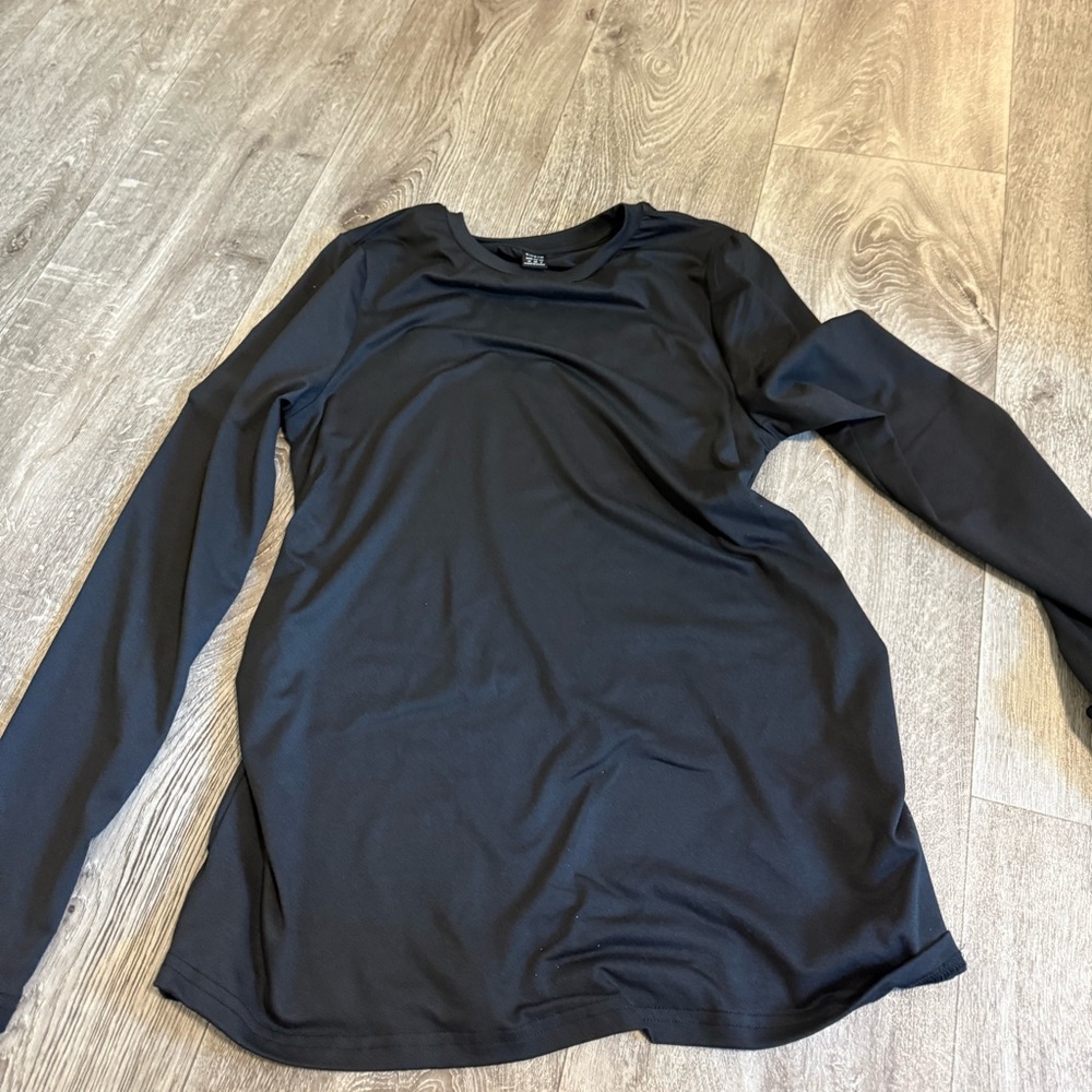 SHEIN Classic Black Tee